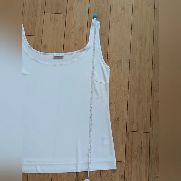 Akris Punto Viscose Scoop Neck White Tank Top - Picture 7 of 8